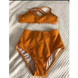 High waisted swim suit !
